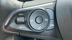 Vauxhall Crossland X 1.2 Tech Line Nav 5dr Petrol Hatchback